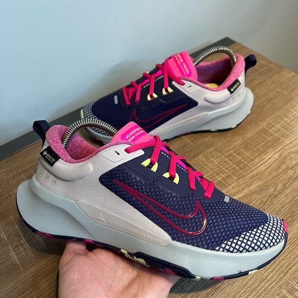 Nike Sample Juniper Trail 2 GORE-TEX Womens 8 Waterproof Trail Running Shoes New - Picture 1 of 11